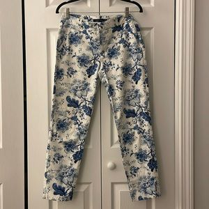 Zara Woman blue and white printed straight leg pants size 2